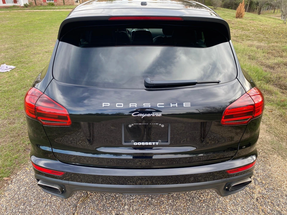 2017 Porsche 958 Cayenne - Image 13 of 31