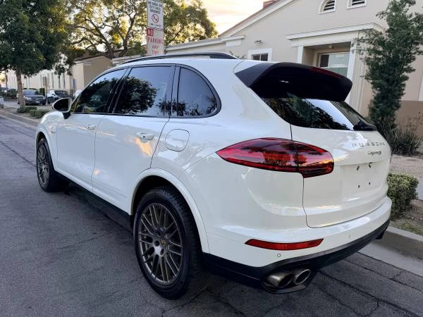 2017 Porsche 958 Cayenne S - Image 7 of 18