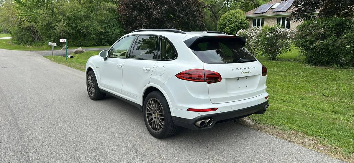 2017 Porsche 958 Cayenne - Image 4 of 14