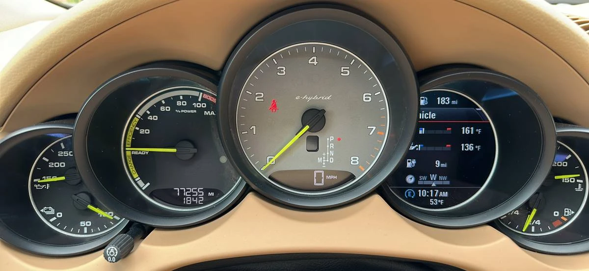 2017 Porsche 958 Cayenne - Image 11 of 14