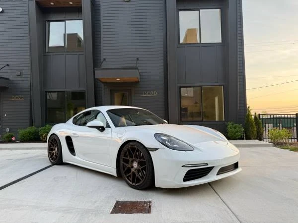 2017 Porsche 718 Cayman - Image 5 of 19