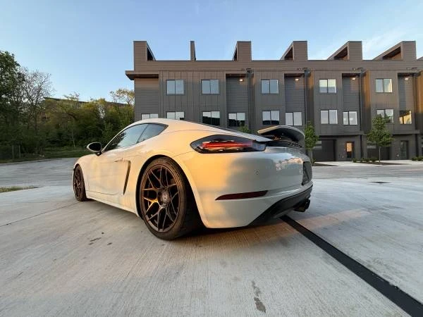 2017 Porsche 718 Cayman - Image 14 of 19