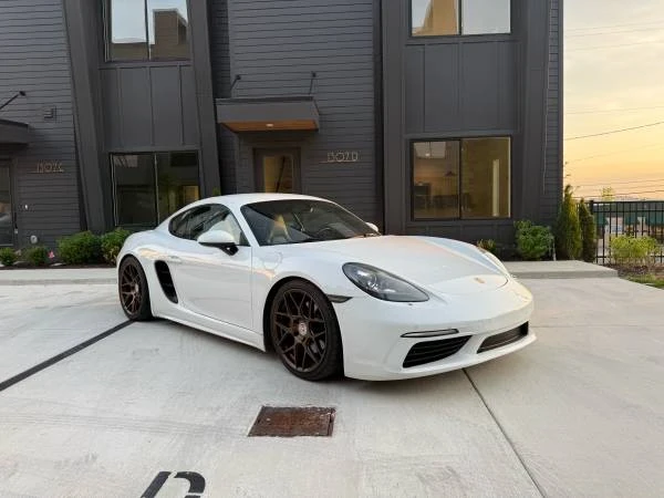 2017 Porsche 718 Cayman - Image 11 of 19