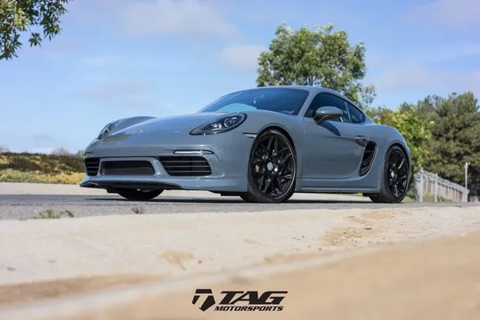 2017 Porsche 718 Cayman