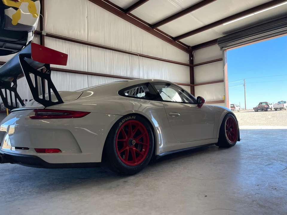 2017 Porsche 991 GT3 - Image 5 of 6
