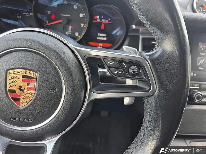 2017 Porsche Macan - Image 12 of 19