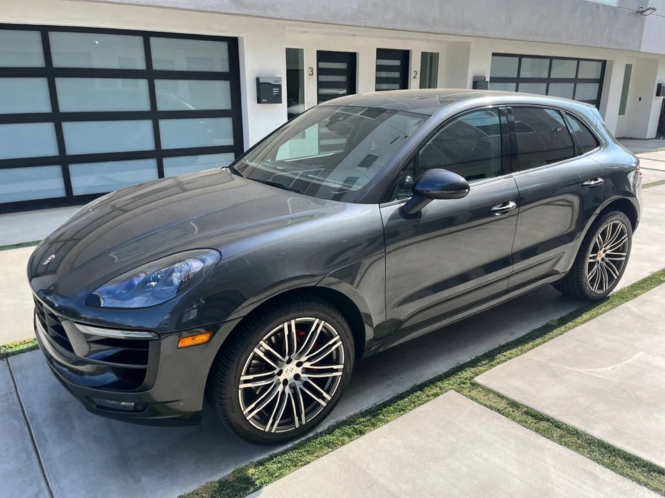 2017 Porsche Macan GTS - Image 2 of 7