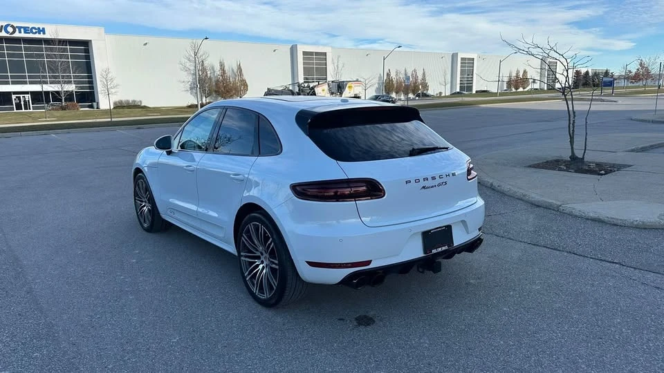 2017 Porsche Macan GTS - Image 2 of 10