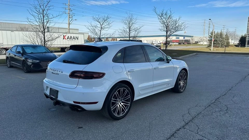 2017 Porsche Macan GTS - Image 3 of 10