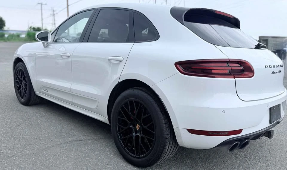 2017 Porsche Macan GTS - Image 14 of 14