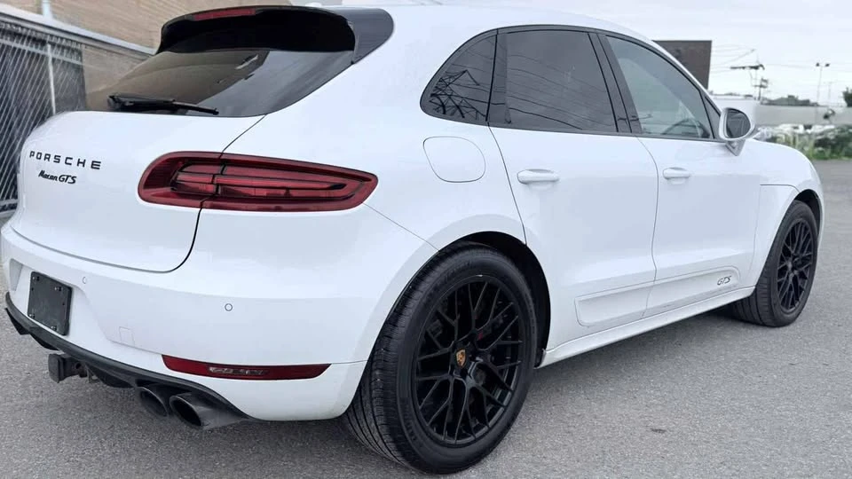 2017 Porsche Macan GTS - Image 11 of 14