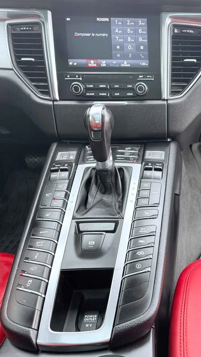 2017 Porsche Macan GTS - Image 12 of 14