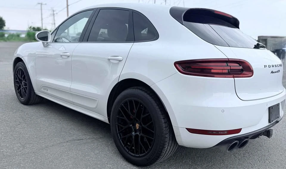 2017 Porsche Macan GTS - Image 3 of 14