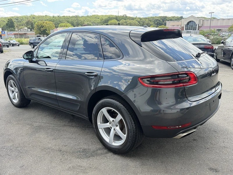 2017 Porsche Macan - Image 5 of 20