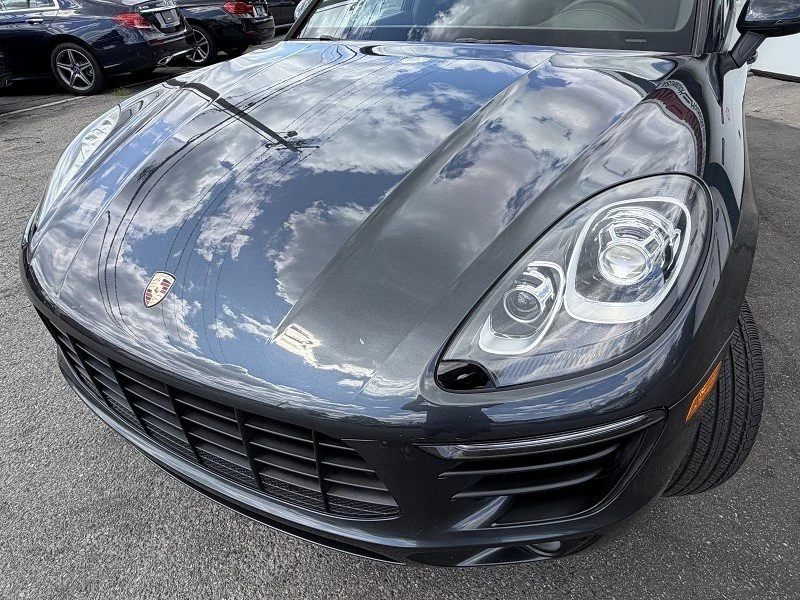 2017 Porsche Macan - Image 11 of 20