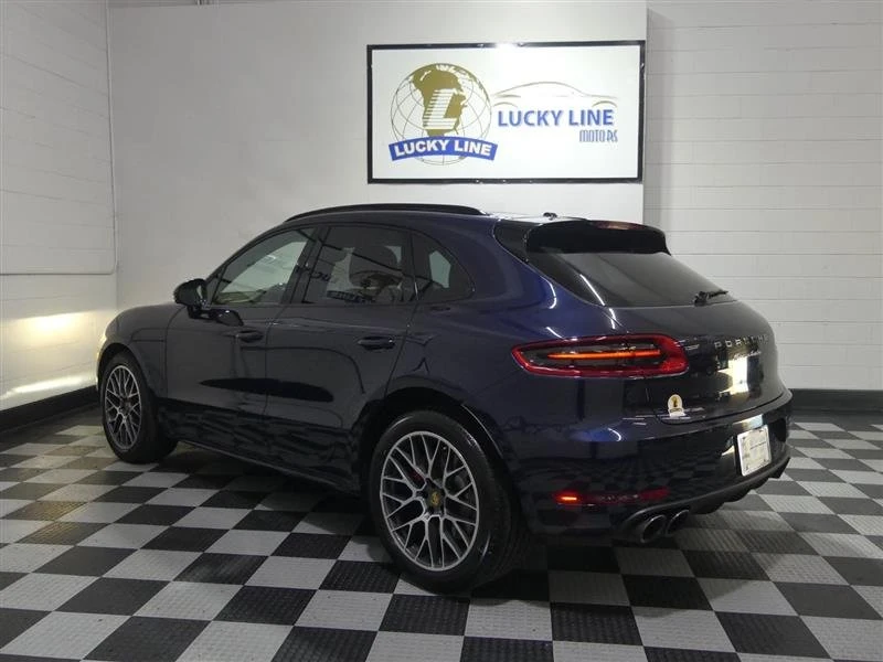 2017 Porsche Macan - Image 11 of 20