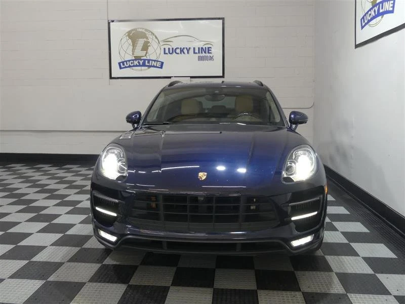 2017 Porsche Macan - Image 2 of 20