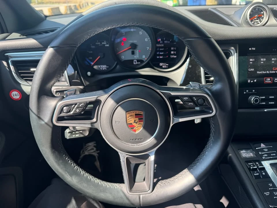 2017 Porsche Macan S - Image 12 of 20