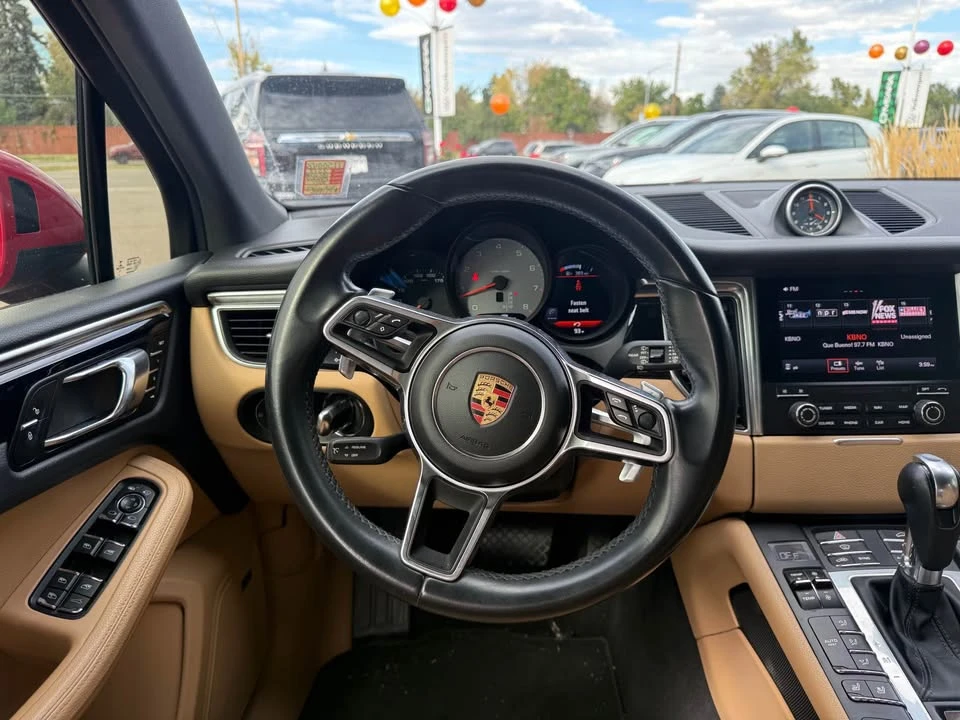 2017 Porsche Macan S - Image 15 of 17