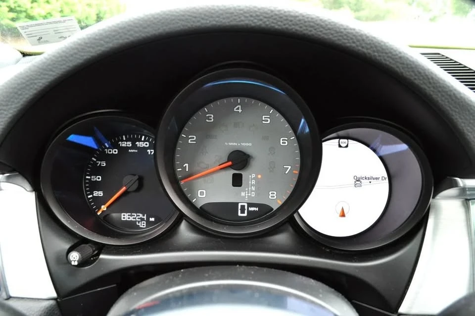 2017 Porsche Macan S - Image 15 of 16