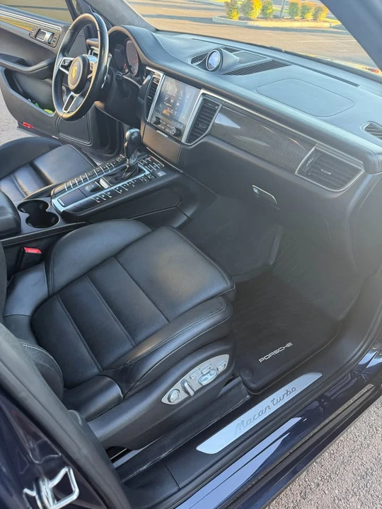 2017 Porsche Macan Turbo - Image 5 of 19