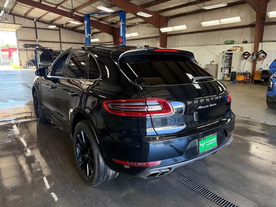 2017 Porsche Macan Turbo - Image 10 of 12