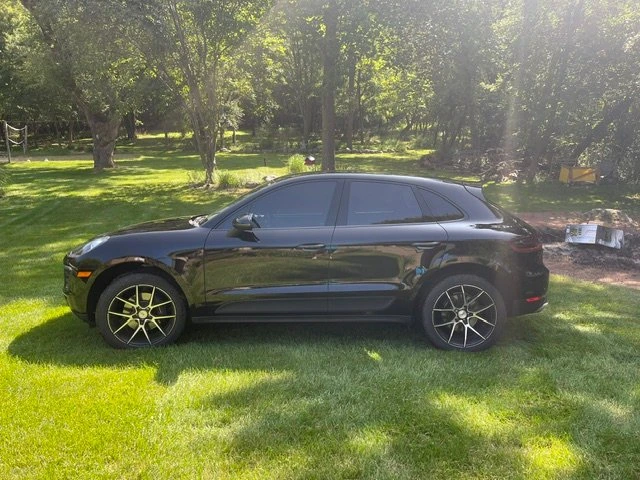 2017 Porsche Macan - Image 3 of 9