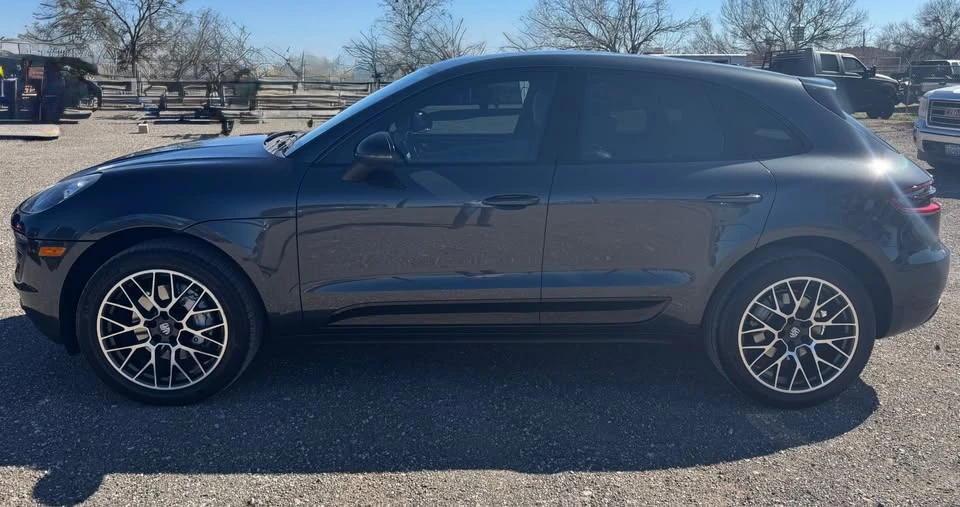 2017 Porsche Macan - Image 4 of 20