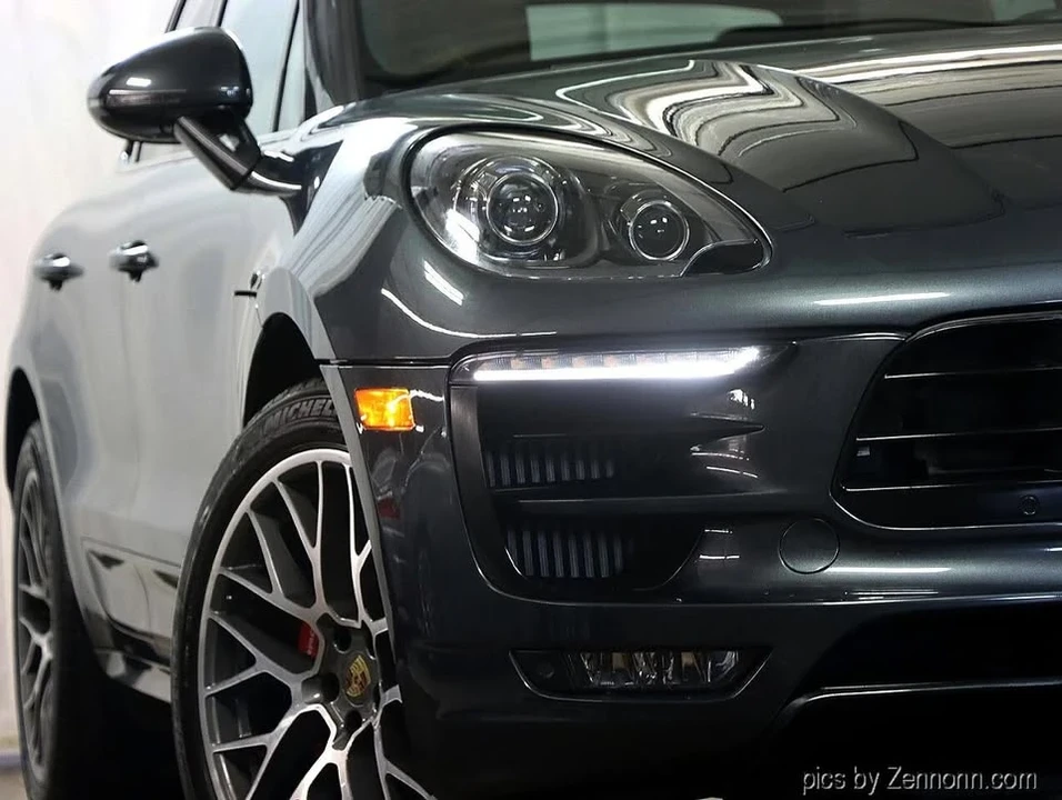 2017 Porsche Macan - Image 4 of 20