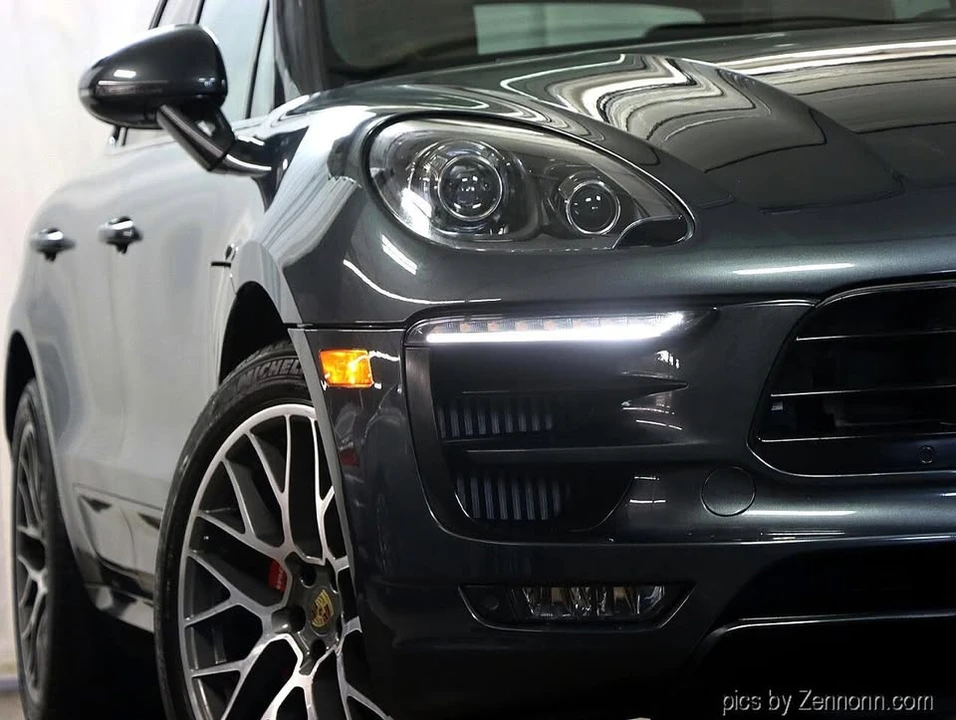 2017 Porsche Macan - Image 3 of 18