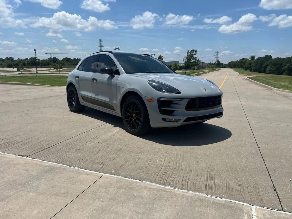 2017 Porsche Macan - Image 5 of 17
