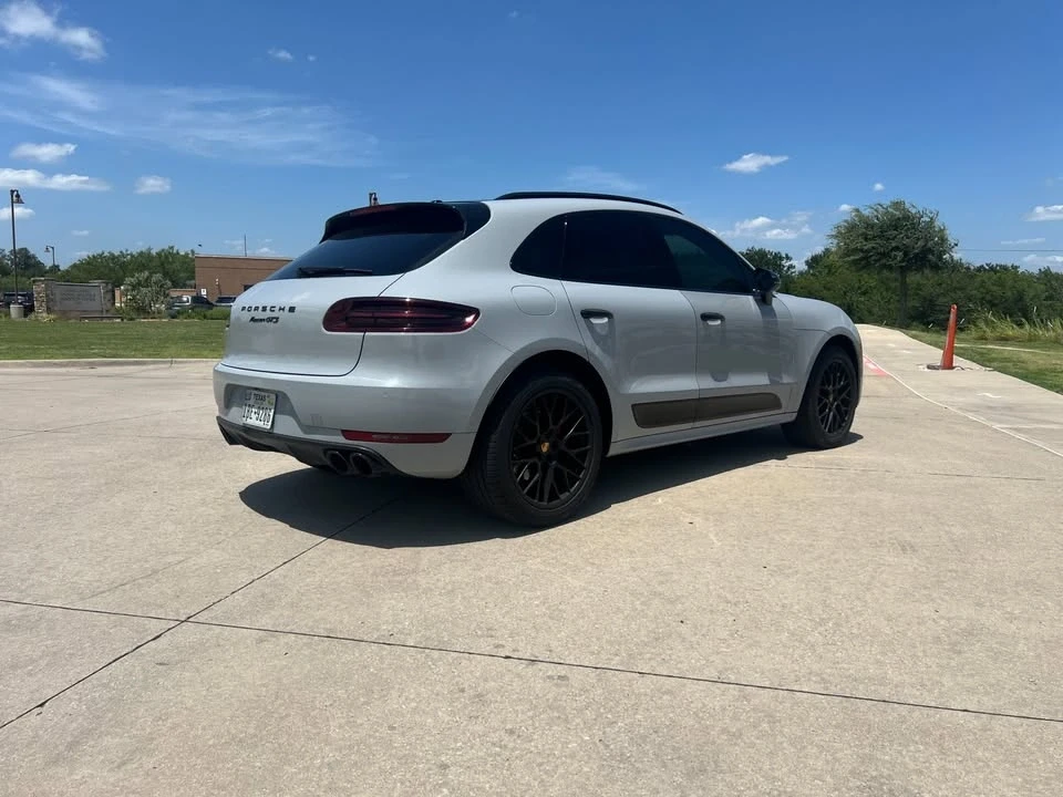 2017 Porsche Macan - Image 7 of 17