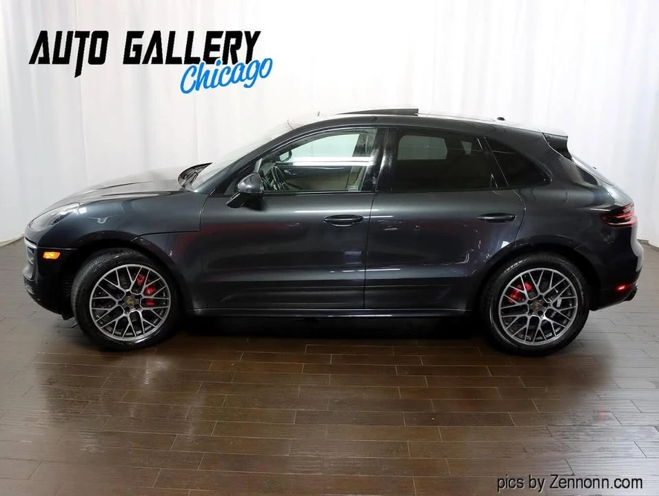 2017 Porsche Macan - Image 9 of 18