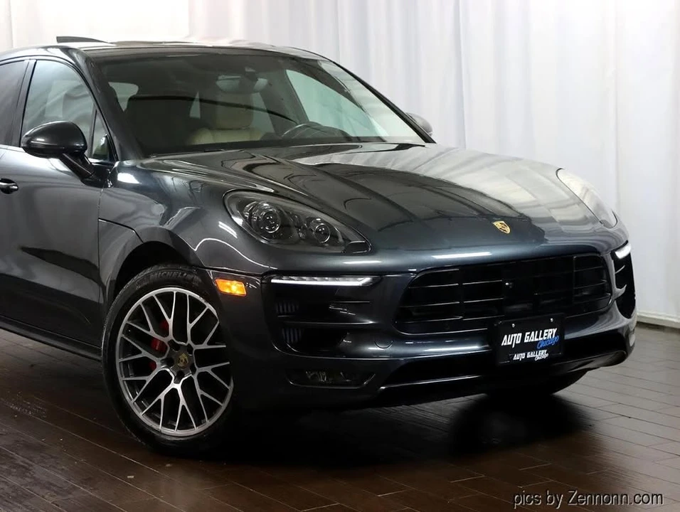2017 Porsche Macan - Image 2 of 18