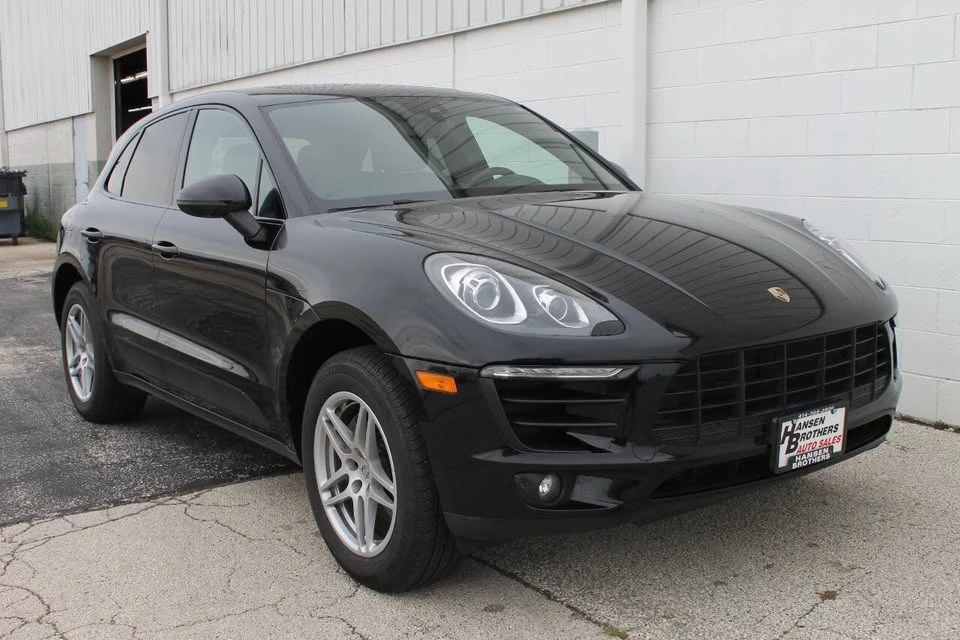 2017 Porsche Macan - Image 7 of 20