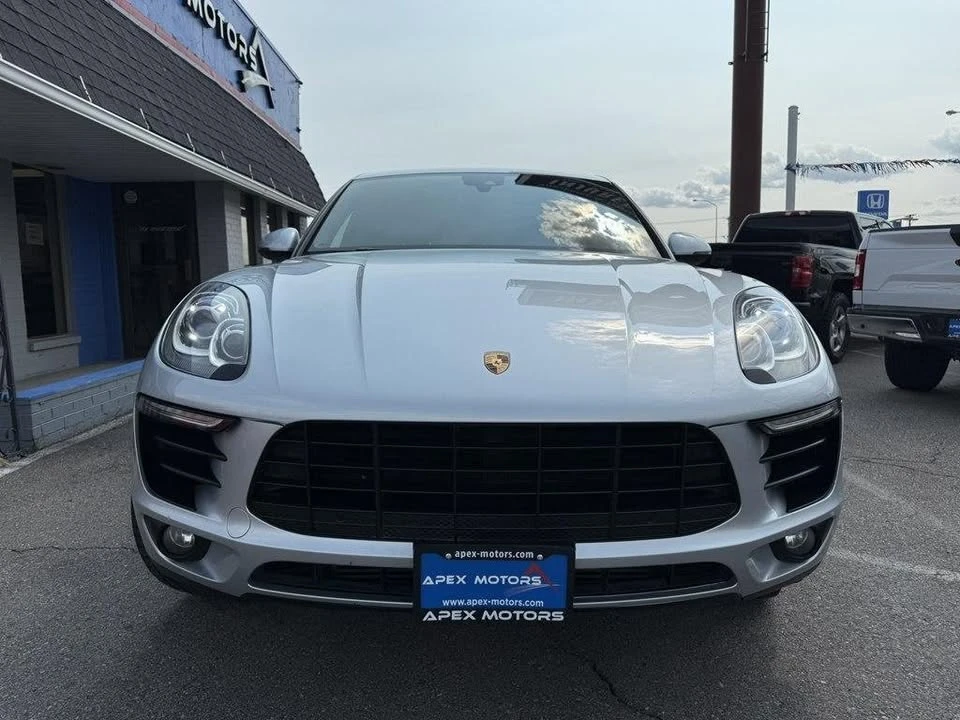 2017 Porsche Macan - Image 8 of 20