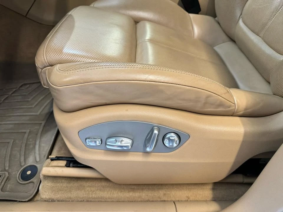 2017 Porsche Macan - Image 10 of 20