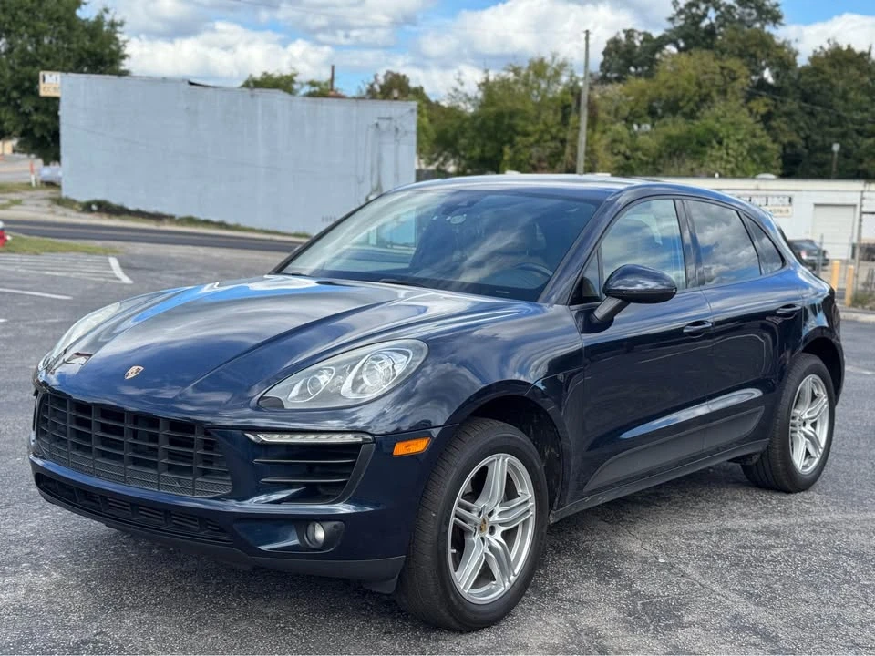 2017 Porsche Macan - Image 19 of 19