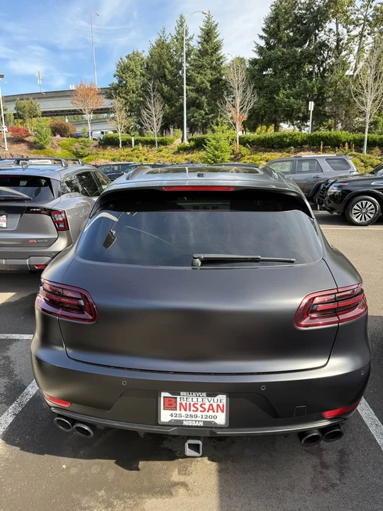 2017 Porsche Macan - Image 4 of 5