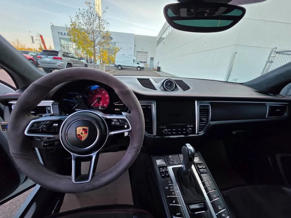 2017 Porsche Macan GTS - Image 13 of 17