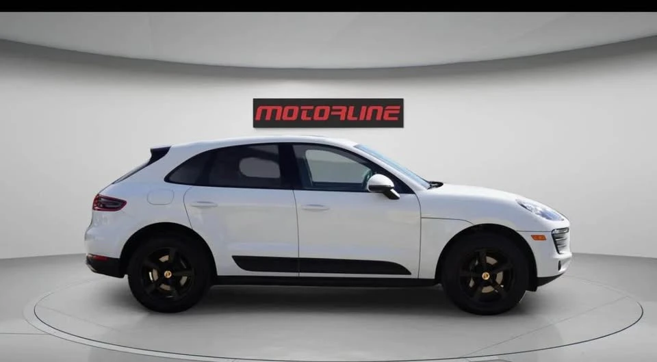 2017 Porsche Macan - Image 5 of 20