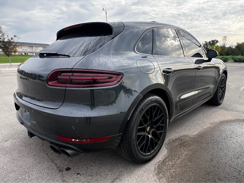 2017 Porsche Macan - Image 4 of 8