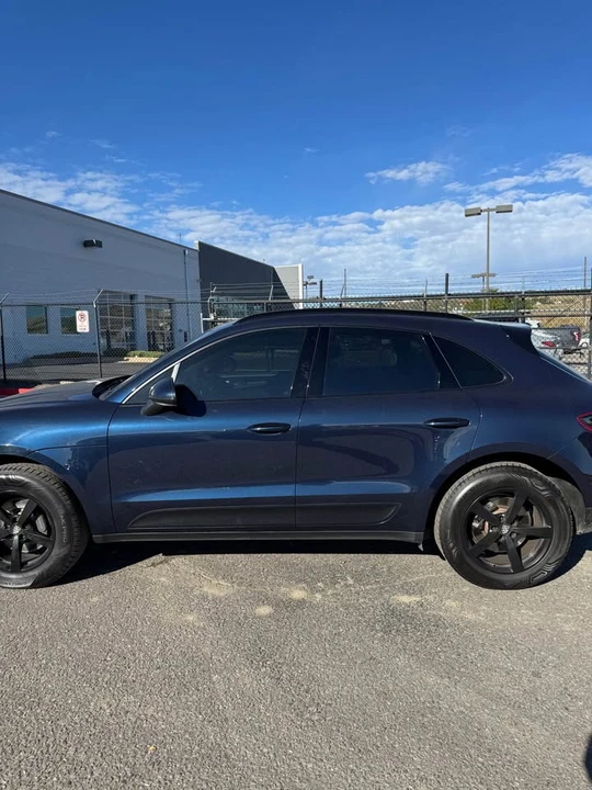 2017 Porsche Macan - Image 3 of 9