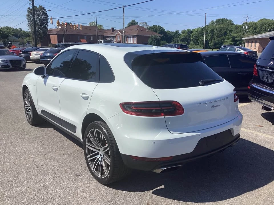 2017 Porsche Macan - Image 3 of 7