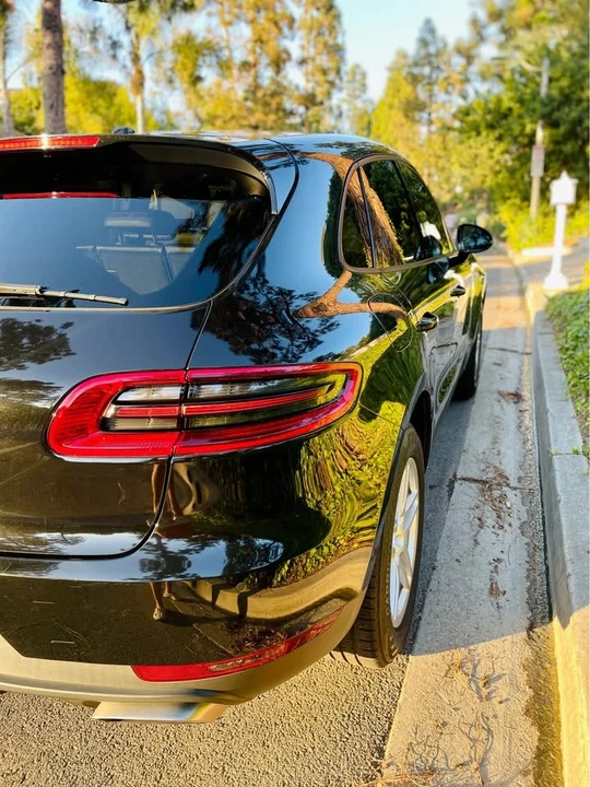 2017 Porsche Macan - Image 4 of 17