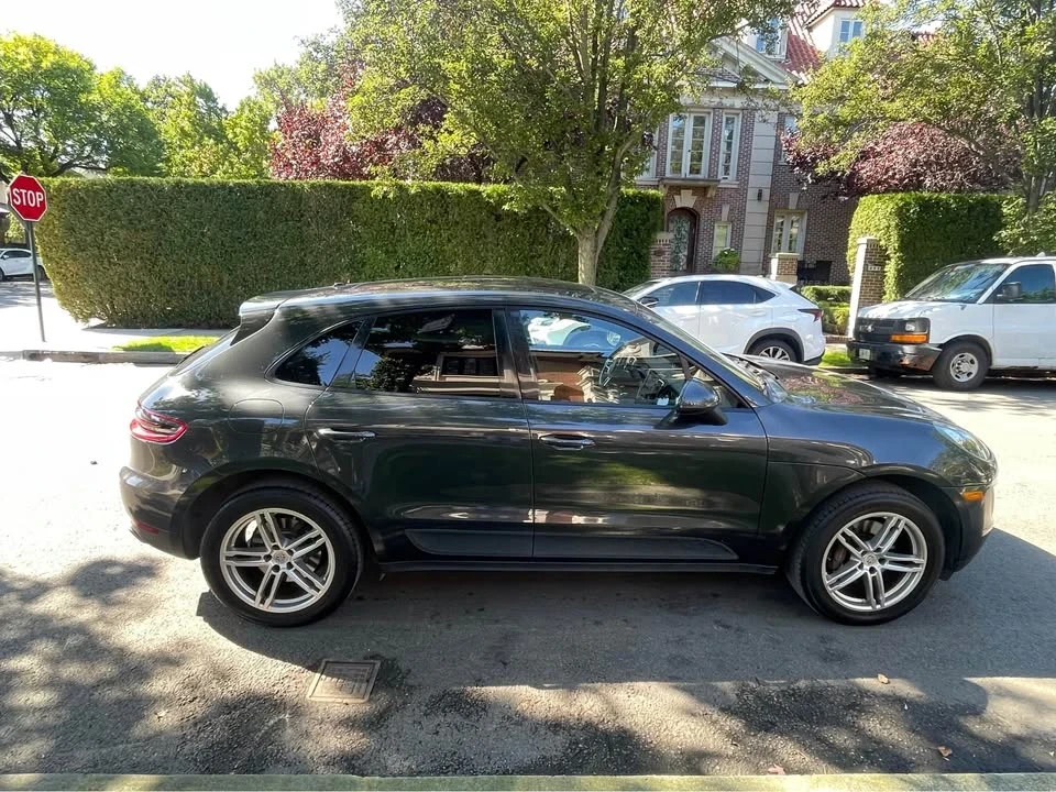 2017 Porsche Macan - Image 3 of 18