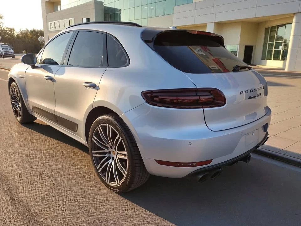 2017 Porsche Macan - Image 7 of 20