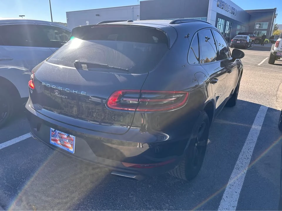 2017 Porsche Macan - Image 5 of 14