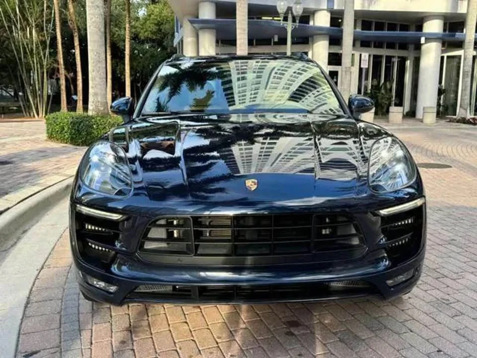 2017 Porsche Macan - Image 3 of 11