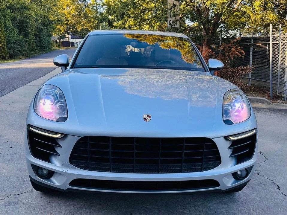 2017 Porsche Macan - Image 6 of 19